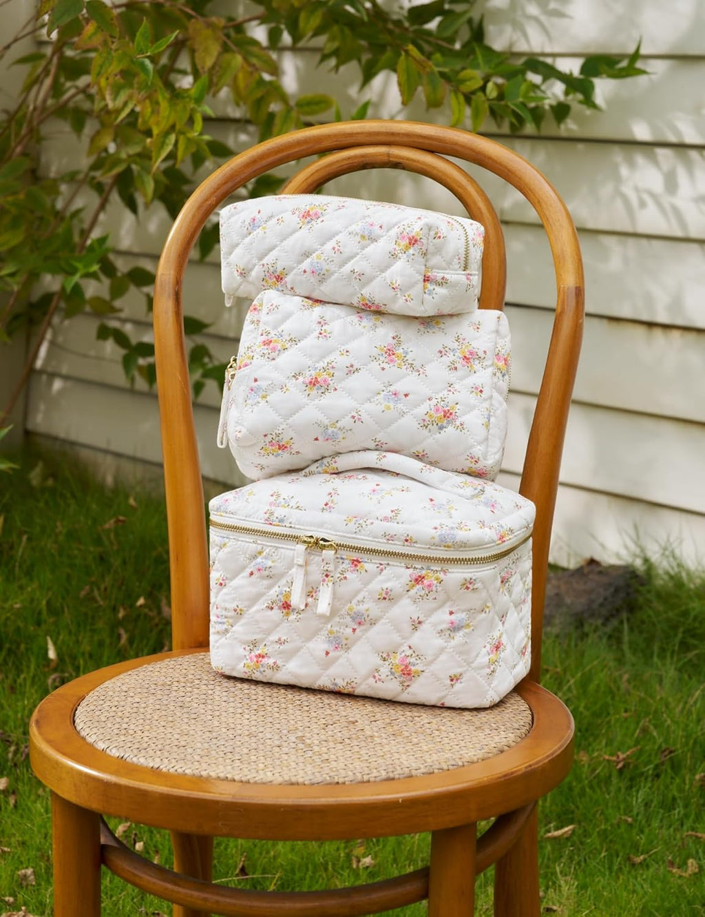 Medium Makeup Bag Floral Cotton Quilted Cosmetic Travel Bag